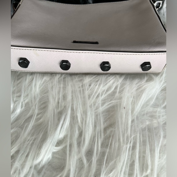 REBECCA MINKOFF GREY LEATHER WITH BLACK HARDWARE CROSSBODY BAG - Picture 6 of 7